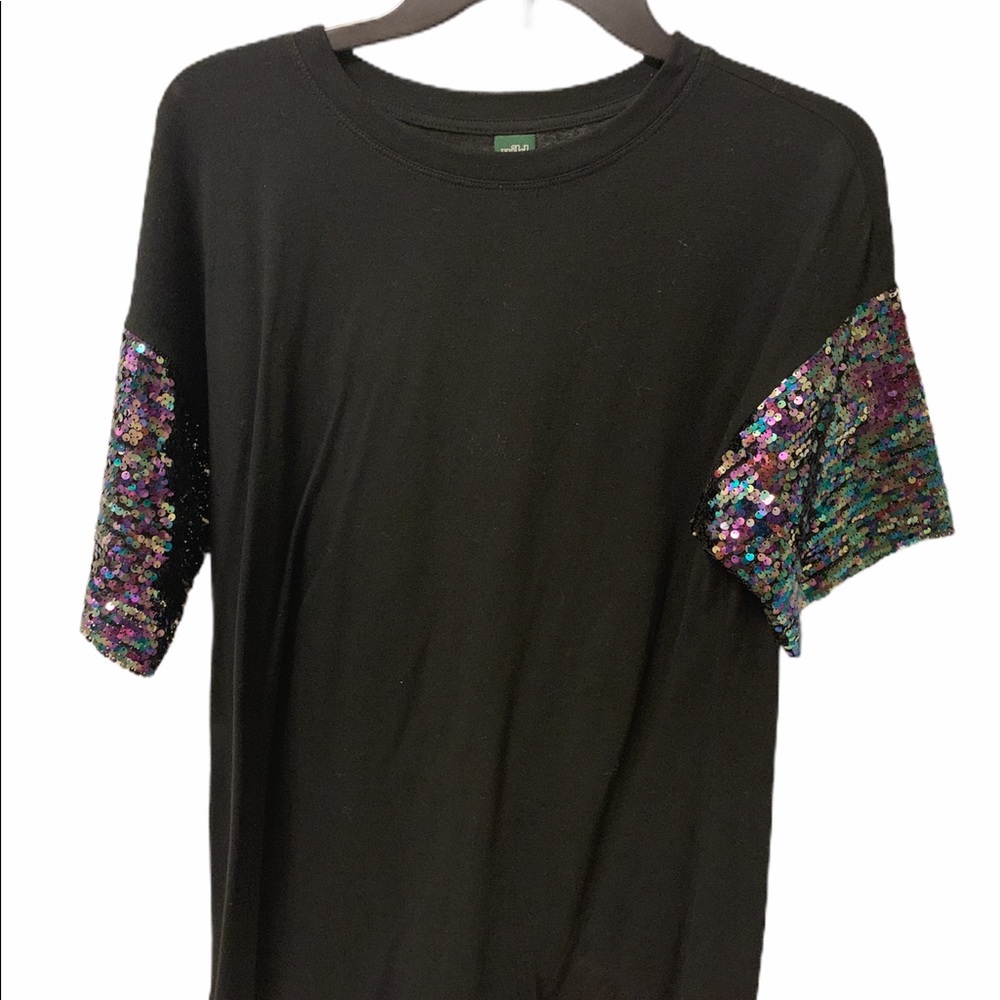 Black/sequin tshirt